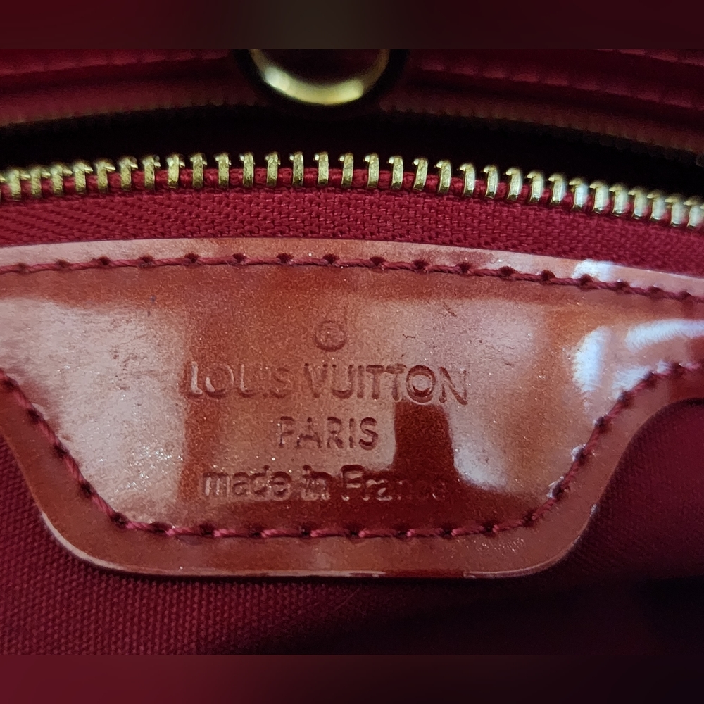 Louis Vuitton Monogram Vernis Wilshire - Picture 4 of 15